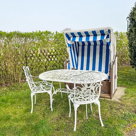 Сasa de vacaciones Kleines Glueck By Interhome